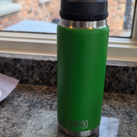Yeti Bottle - Picture 2 of 4